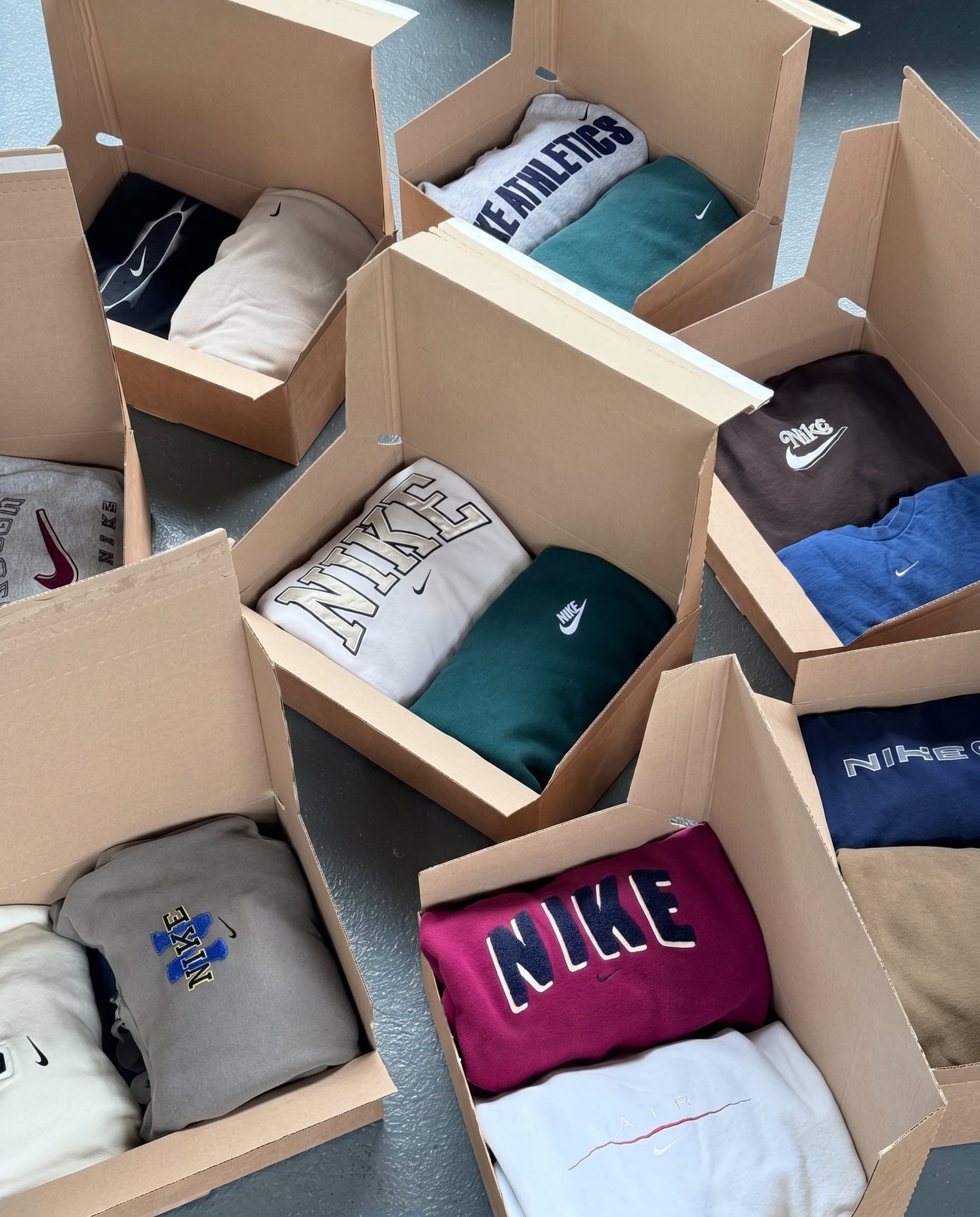 Maeve & Erin Dublin - Premium Vintage Mystery Sweatshirt