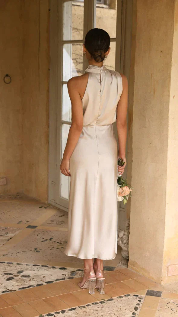 Célina Silk Gown