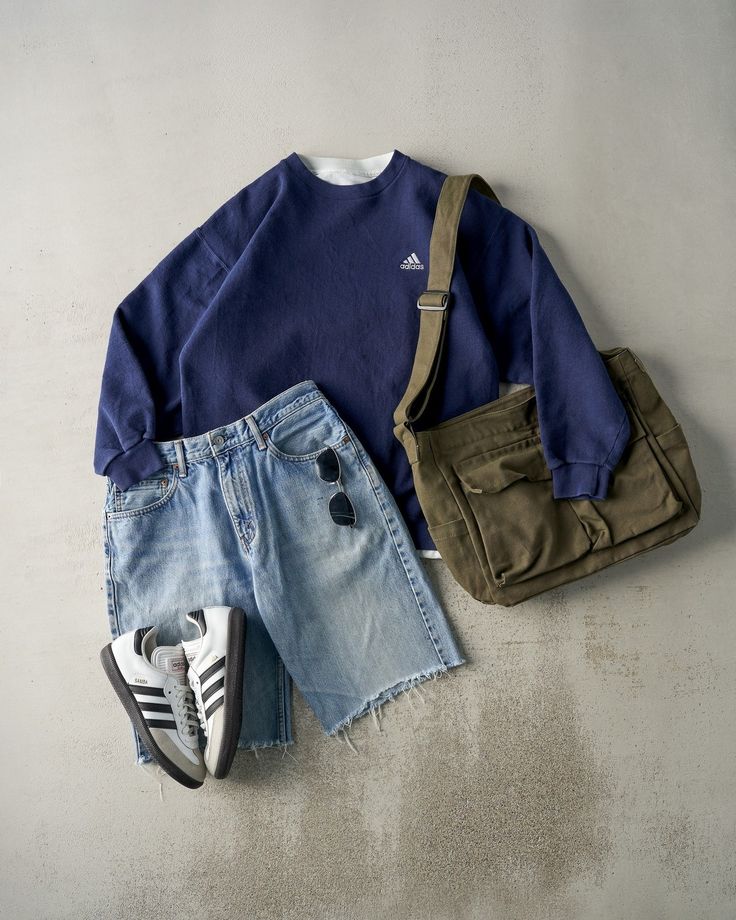 Maeve & Erin Dublin - Premium Vintage Mystery Sweatshirt