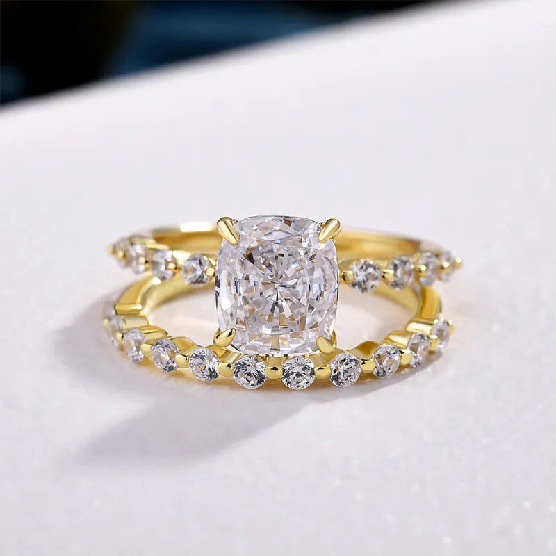 White Gold Cushion 2-Piece Set
