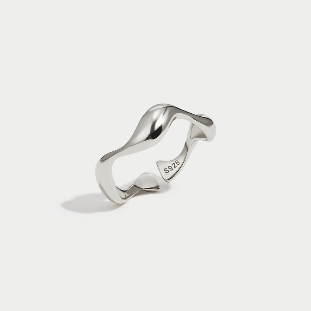 Adjustable Silver Wave Band