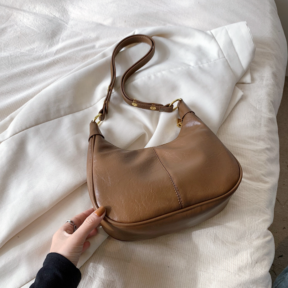 Ava Handbag